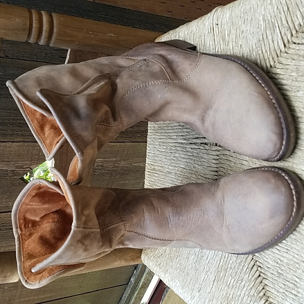 Sixtyseven Size 39 Leather boot 67 brand Taupe and